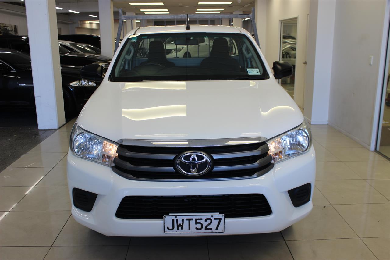 2016 Toyota Hilux