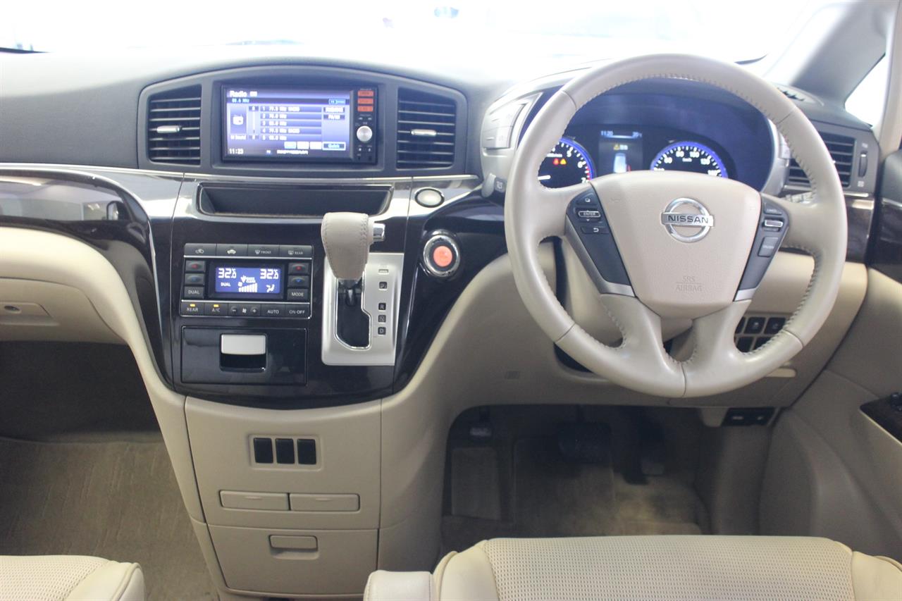 2014 Nissan Elgrand