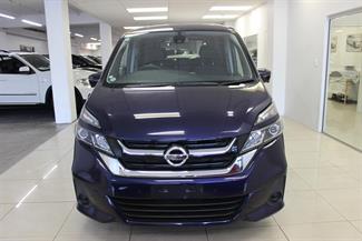 2017 Nissan Serena - Thumbnail