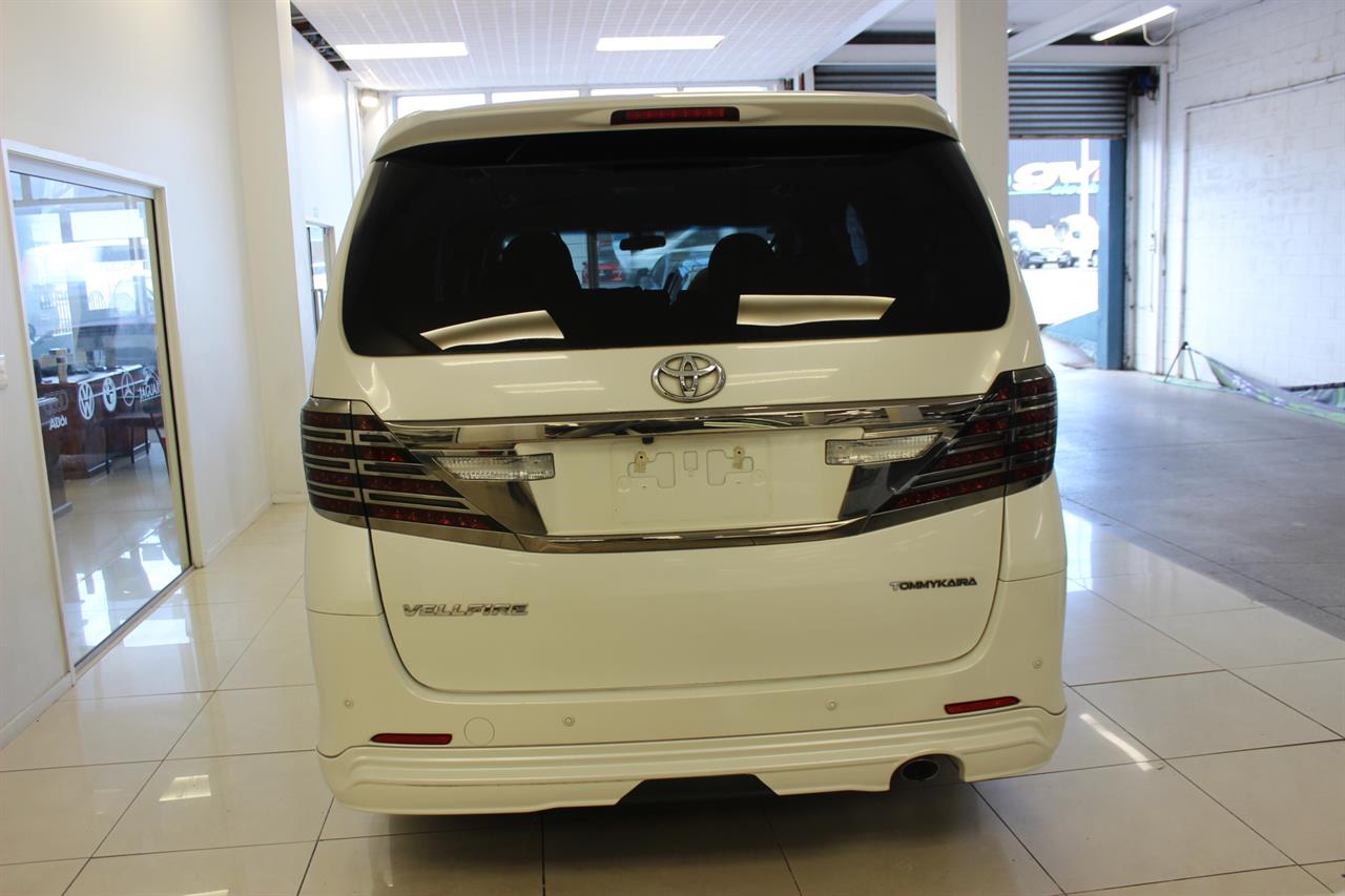 2011 Toyota Vellfire