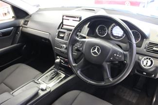 2011 MERCEDES-BENZ C 200 - Thumbnail