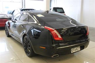 2013 Jaguar XJ - Thumbnail