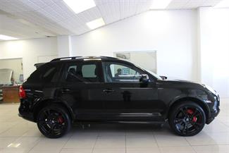 2008 Porsche Cayenne - Thumbnail