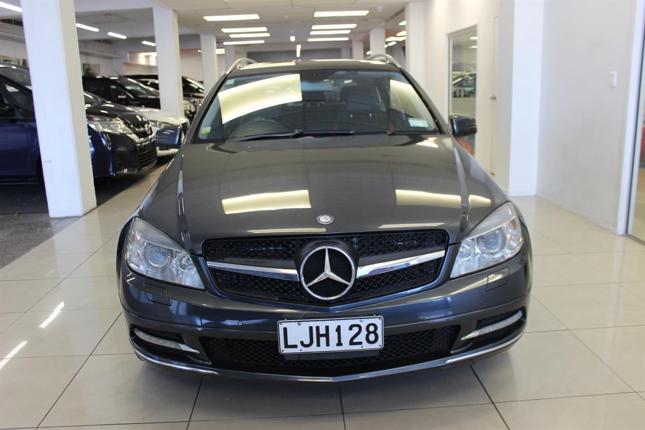 2011 MERCEDES-BENZ C 200