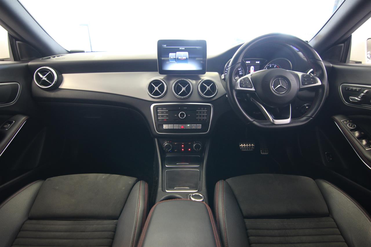 2016 MERCEDES-BENZ CLA 180