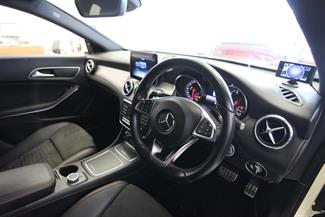 2016 MERCEDES-BENZ CLA 180 - Thumbnail