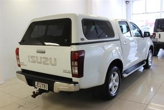 2015 Isuzu D-Max - Thumbnail