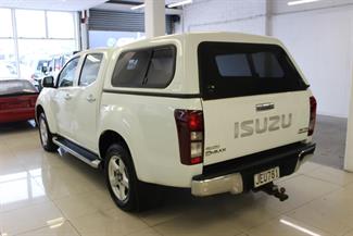 2015 Isuzu D-Max - Thumbnail